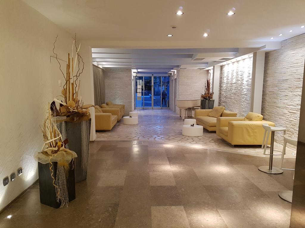 Hotel Sorriso Μιλάνο Μαριτίμα Εξωτερικό φωτογραφία