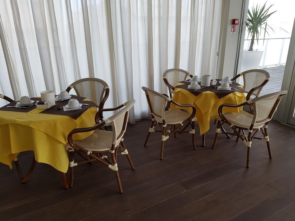 Hotel Sorriso Μιλάνο Μαριτίμα Εξωτερικό φωτογραφία