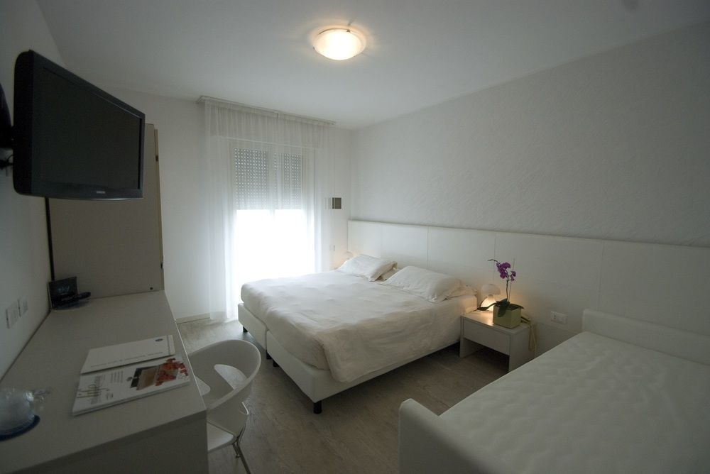 Hotel Sorriso Μιλάνο Μαριτίμα Εξωτερικό φωτογραφία