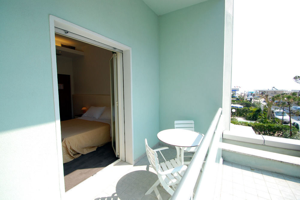 Hotel Sorriso Μιλάνο Μαριτίμα Εξωτερικό φωτογραφία