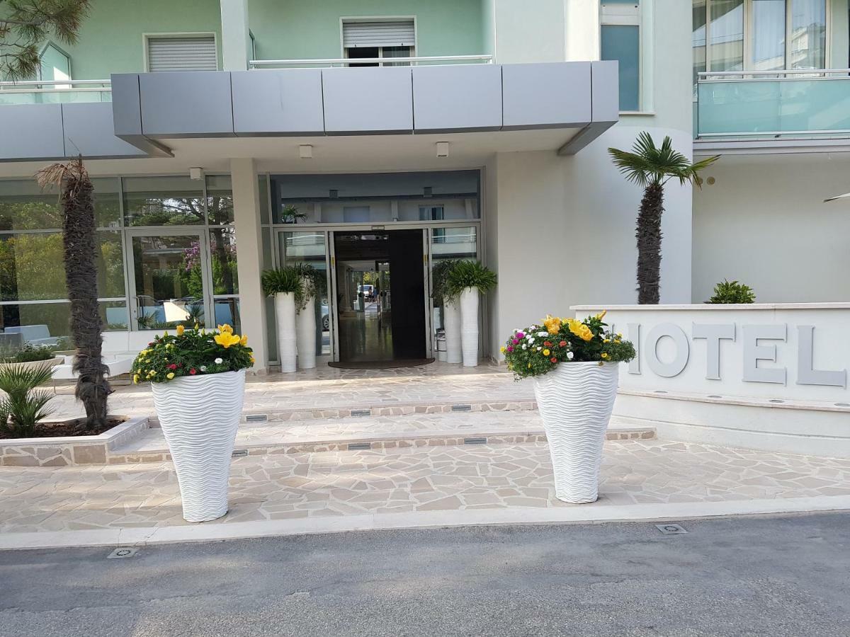 Hotel Sorriso Μιλάνο Μαριτίμα Εξωτερικό φωτογραφία